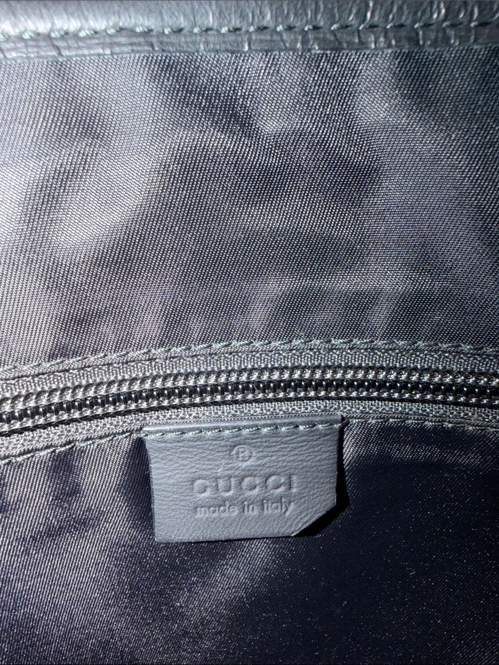 GUCCI Guccissima Crossbody with Box - Picture 5 of 15